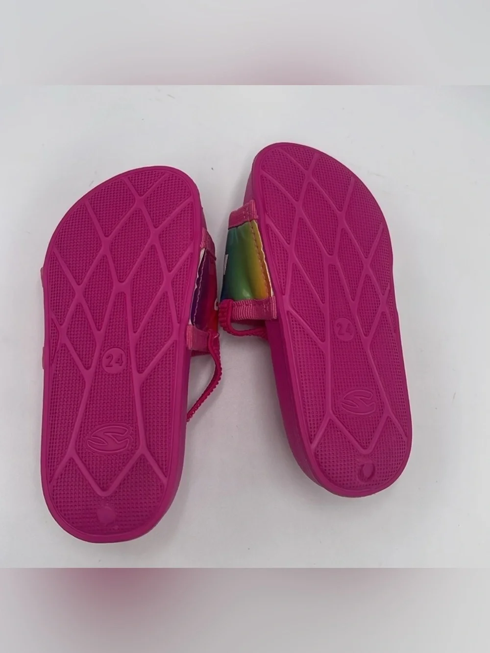Hobibear Girls' Hot Pink Casual Pool/Beach Sandals - Size 24M